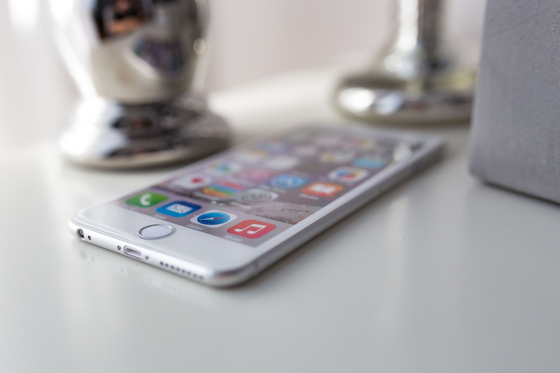 close, ups, wireless technology, equipment, mobile phone, no people, beautiful, smart phone, indoors, connection, single object, portable information device