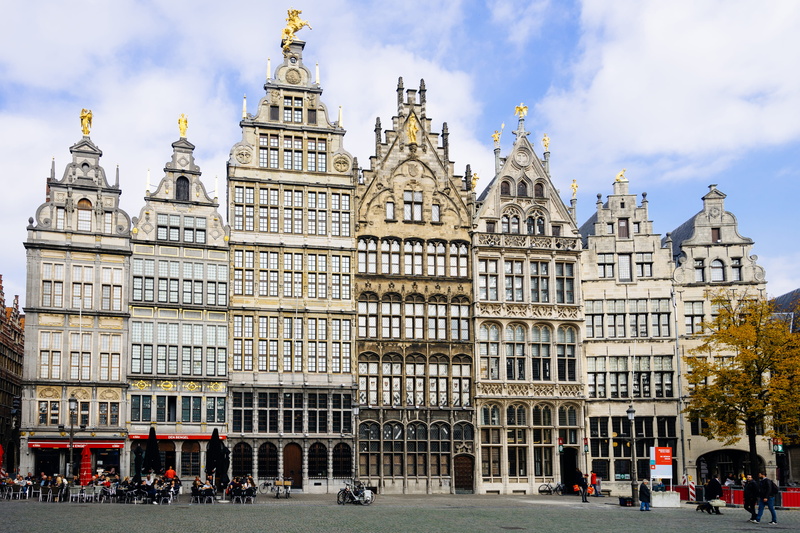 landmark, building exterior, flanders, facade, classical architecture, guild houses, ornate, houses, tourism, sky, antwerpen, town square, château, cloud - sky