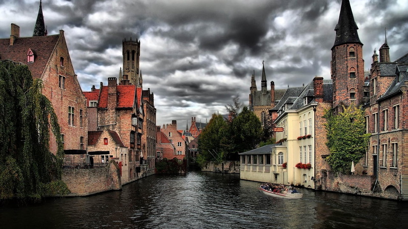 bricked, residential district, building Exterior, city, venice, famous Place, cloud - sky, belgium, summer, building, no people, outdoors, nautical Vessel