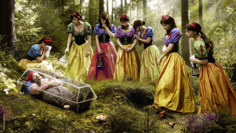 land, day, outdoors, group of people, event, nature, clothing, humor, And 7 dwarf snow white, forest, on the contrary, real people, tree, snow, crowd, large group of people