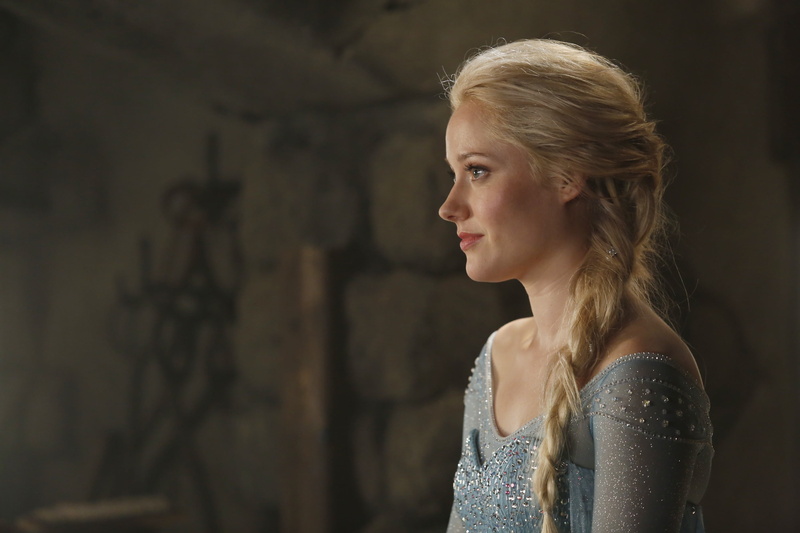 Frozen (movie), hair, TV, looking away, leisure activity, blond hair, one person, young women, Princess Elsa, Once Upon A Time, focus on foreground, side view