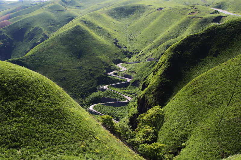 hill, volcano, daytime, middle, road trip, path, outdoors, no people, view, land, forest, aso, scenics - nature, growth, photography, aerial, japan, road