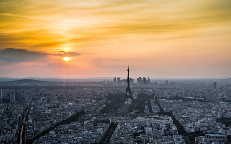 Paris, crowded, architecture, tower, Eiffel Tower, skyscraper, aerial, building exterior, sky, eiffel, spire, crowd, photography, nature, outdoors, built structure