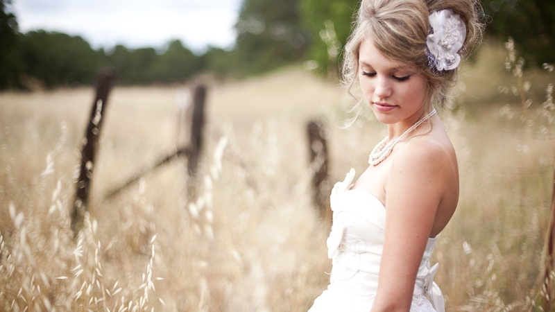 nature, blond hair, adult, beautiful woman, event, fashion, young adult, bride, wedding, beauty, beautiful people, hair, contemplation, young women, women