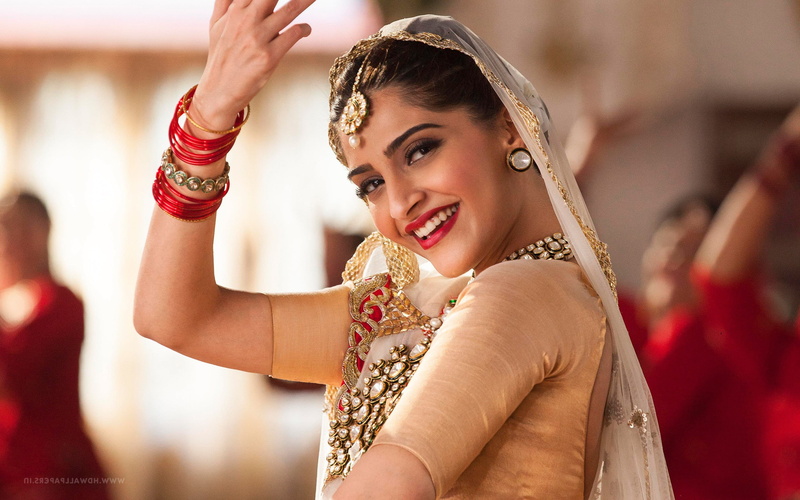 jewelry, celebration, indian celebrities, beauty, girls, positive emotion, emotion, clothing, happiness, one person, desi girls, wedding, fashion, necklace