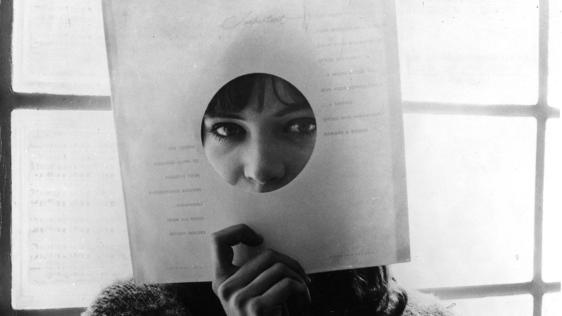 2K, Jean-Luc Godard, French actress, Anna Karina, Nouvelle Vague