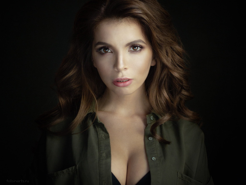 women, long hair, shirt, headshot, fashion, black background, beauty, looking at camera, beautiful woman, 1080P, young adult, indoors, one person, hairstyle