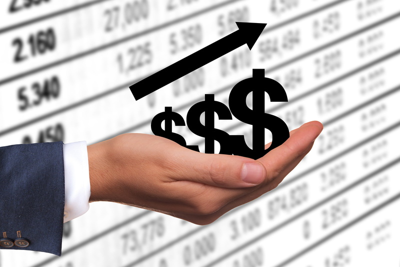 rising, text, businessman, hand, person, lifestyles, businesswoman, keep, people, human body part, office, profit, hand over, money, corporate business