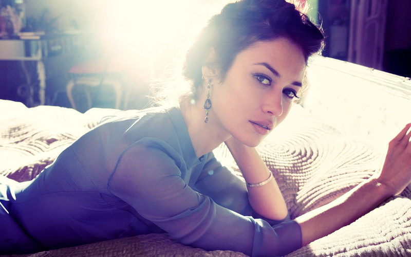 furniture, one person, hairstyle, looking at camera, indoors, lying on front, Olga, young adult, contemplation, lens flare, 2015, relaxation, beautiful woman