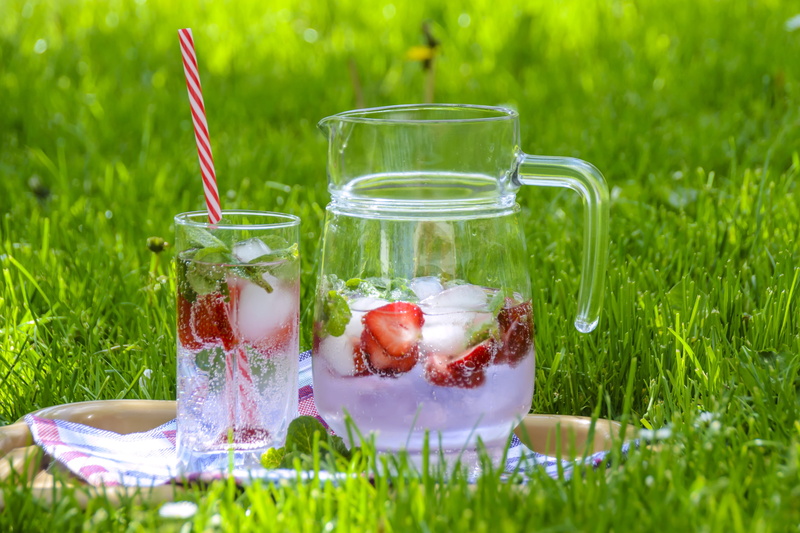 no people, strawberry drink, outdoors, food and drink, event, cool, household equipment, glass, picnic, healthy eating, happiness, plant, wellbeing, jug