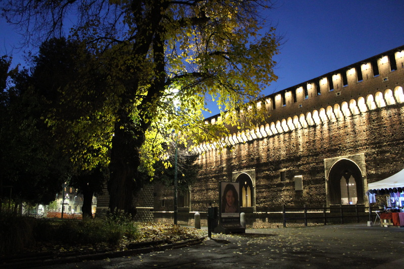 night, 5K, arch, castello sforzesco, lights, outdoors, tree, plant, illuminated, luxury, the past, italy, travel destinations, low angle view, history