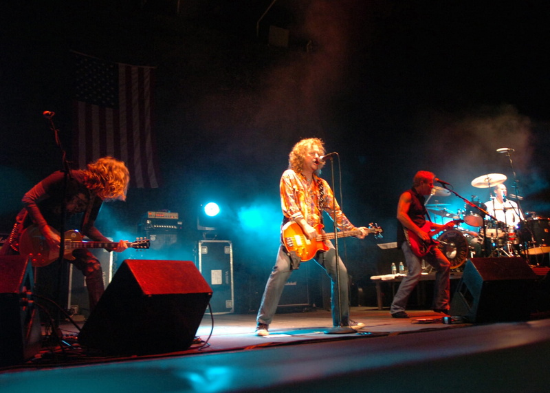 Night Ranger, stage, musical instrument, young adult, musician, entertainers, Rock Music, pop music, night, people, guitar, music, performance, lighting equipment
