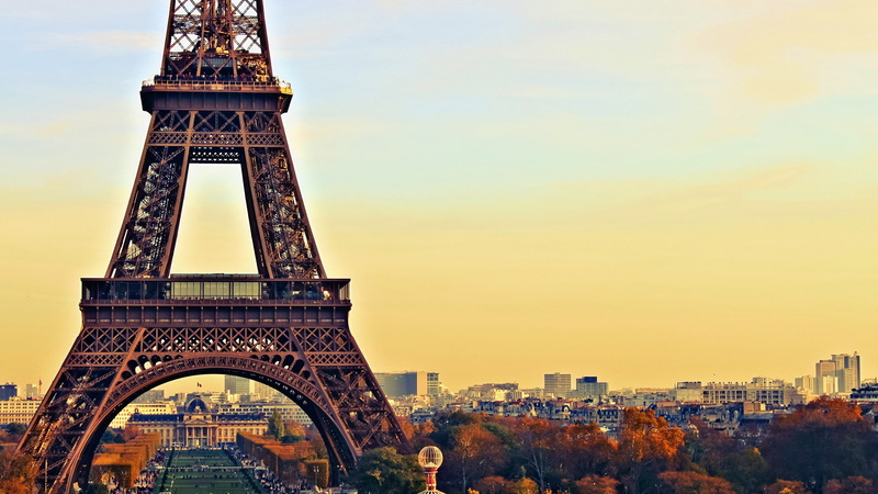 Eiffel Tower, sunset, Paris, photography, depth of field, architecture, city, cityscape, France, landscape, 2K