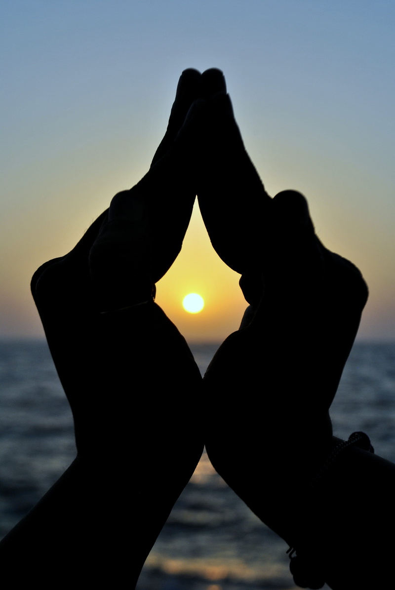 finger, human body part, ocean, fingers, shape, sunset, heart shape, scenics - nature, horizon over water, human hand, couple, 4K, body part, water, nature