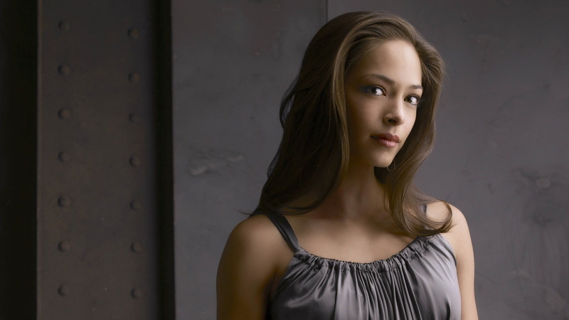 young adult, indoors, looking at camera, 1080P, young women, actress, Kristin Kreuk, one person, contemplation, adult, beautiful woman, brunette, beauty