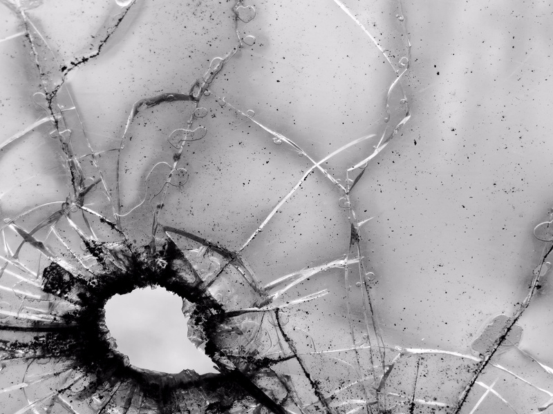 destruction, bad condition, photography, shattered, glass, 4K, crack, themed, misfortune, hole, bullet, evidence, day, built structure, water, illustrative