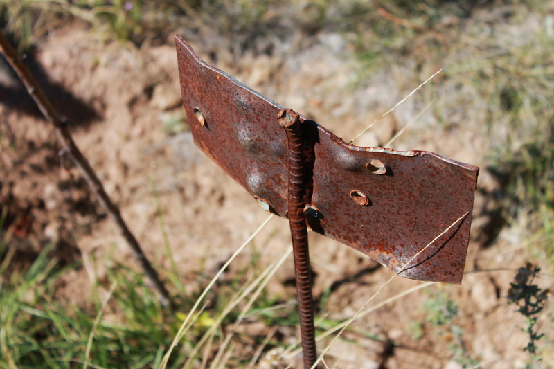 old, desert, outdoor art, landscape design, rusty, xeriscaping, iron - metal, brown, recycled art, 4K, abandoned, run-down, santa fe, repurposed, land