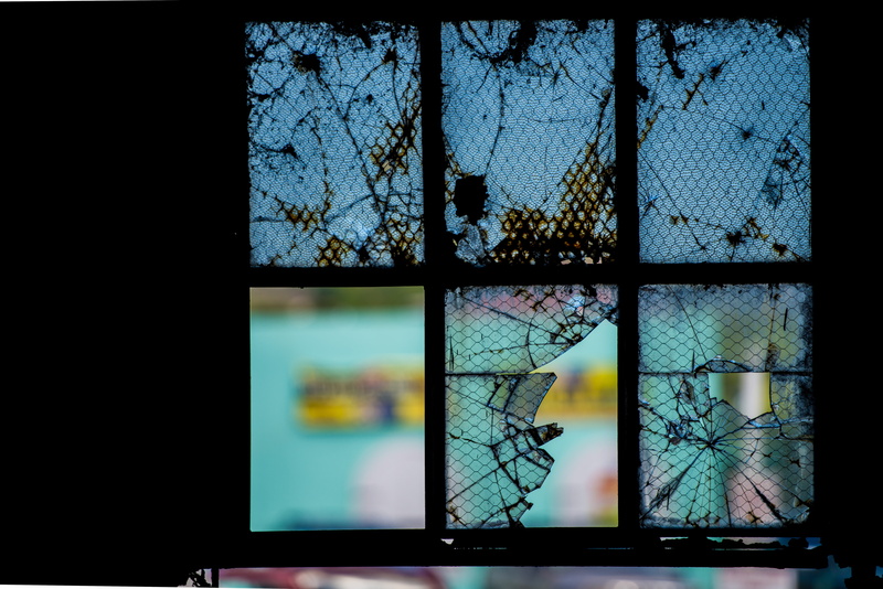 silhouette, tree, destruction, barrier, transfer print, glass, 5K, shattered, fence, branch, old, sky, no people, transparent, deteriorated, architecture