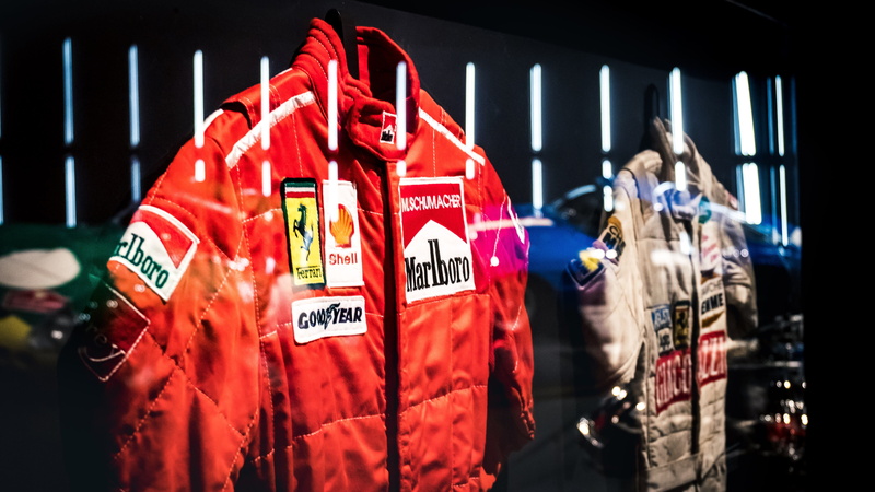 brown, red, 5K, text, panoramic, marlboro, formula 1, printed, aggression, hanging, clothing, black, selective focus, government, group of people, night