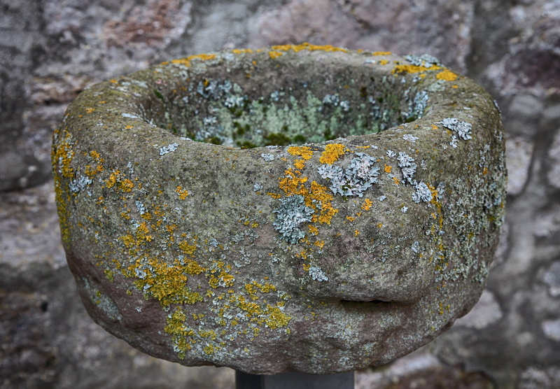 outdoors, stone basin, rock, excavation, lichen, solid, pool, old, trough, rock - object, stone bowl, damaged, yellow, hand carved, textured, weathered