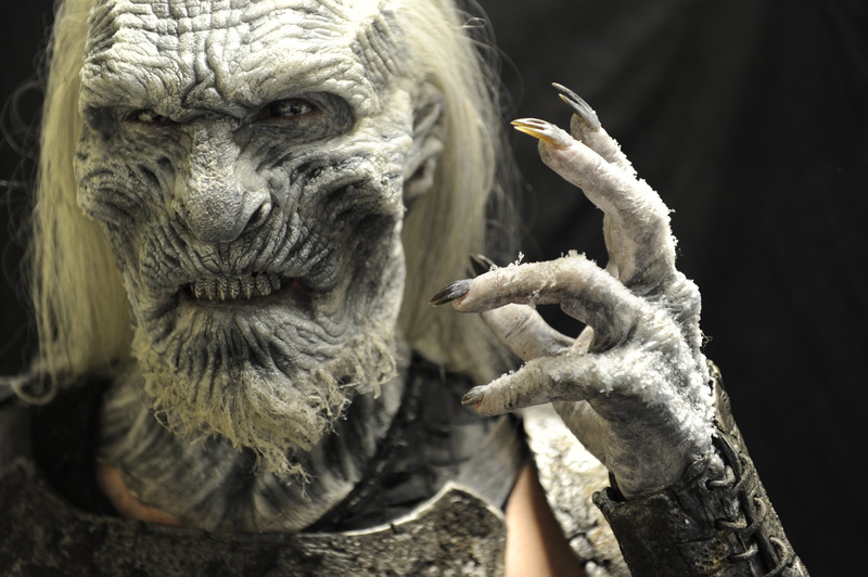 sculpture, white wandering, looking, mammal, focus on foreground, medieval, subarashii, Game of Thrones, head, immortal, blizzard, day, zombie, art and craft