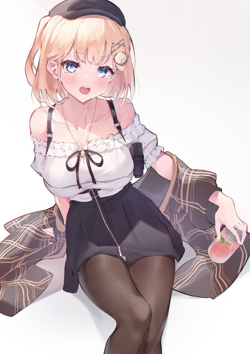 blue eyes, 2K, looking at viewer, juice, K pring, blonde, short hair, big boobs, black skirts