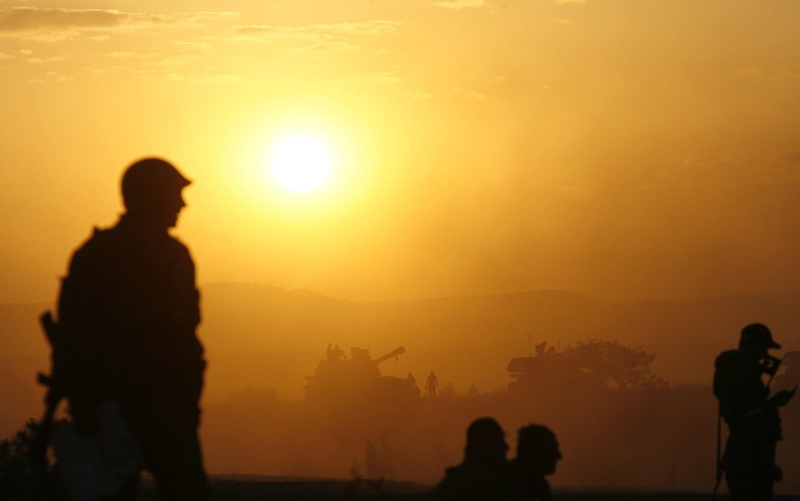 1080P, sunset, after the fight, Ossetia, soldiers, Russian