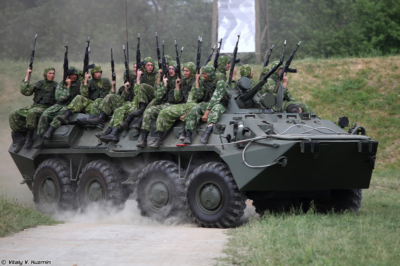 battalion 2nd guards tamanskaya motor rifle divisi, combat, red, 4000x2667, star, soldiers, military, btr 80, rifle, 4K, vehicle, armored, troops, russian