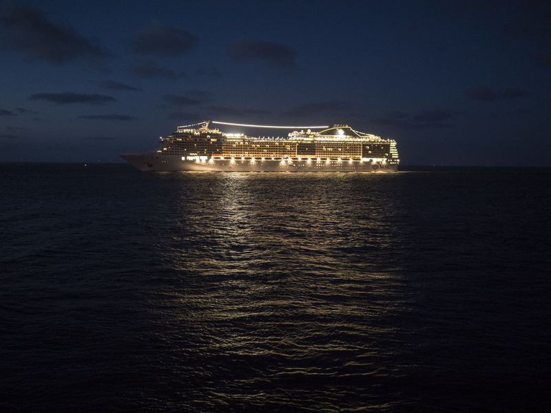 no people, holiday, lights, luxury, built structure, sea, illuminated, 5K, building exterior, cruise, night, building, nature, travel, ship, sunset, travel destinations