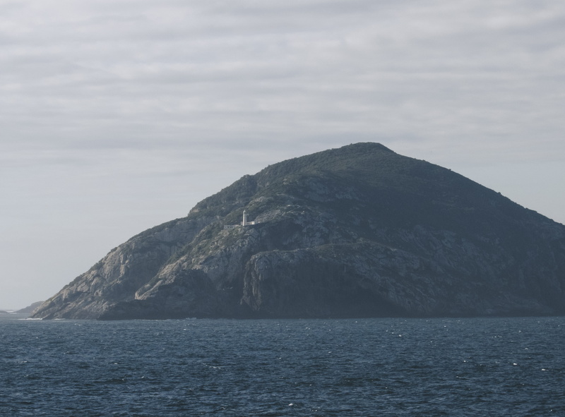 no people, nature, sea, cruise, water, tranquility, rock formation, outdoors, idyllic, cloud - sky, peace, boat, sky, 4K, boat life, lake, scenics - nature
