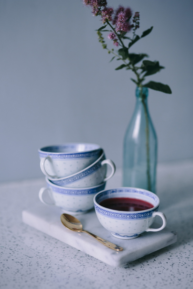 food and drink, cream, mug, cake, sweet, vase, refreshment, coffee - drink, tea, crockery, plant, saucer, Cream Puffs, tea cup, indoors, cup, decoration