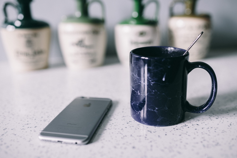 technology, puffs, mug, Coffee, mobile phone, sweet, cream, communication, still life, tea, cookie, coffee - Drink, cake, connection, text, cup, indoors