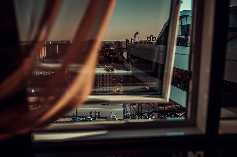 built structure, technology, human body part, occupation, men, Russia, human hand, hotel, glass - material, architecture, selective focus, transportation
