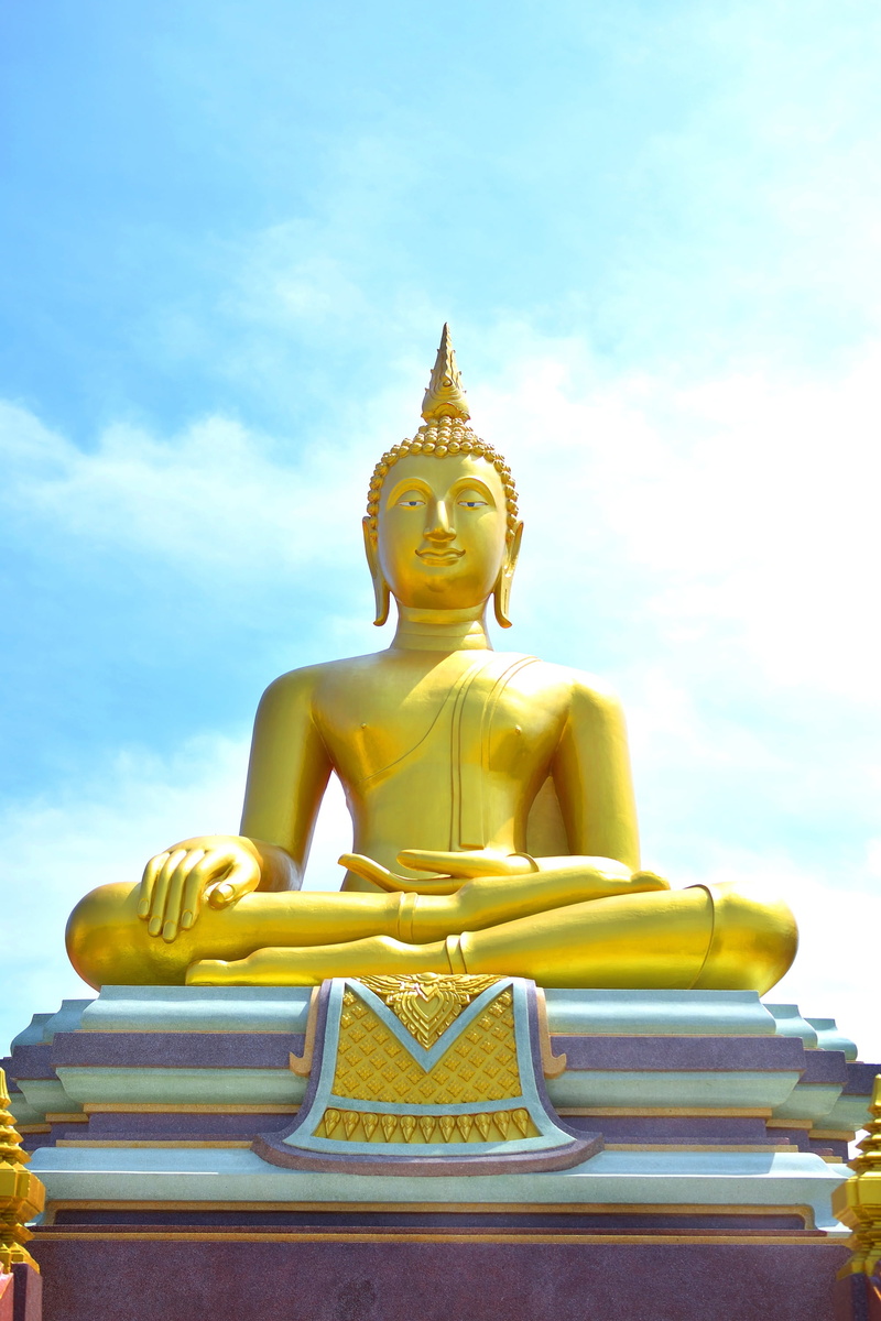 cloud - sky, low angle view, spirituality, idol, no people, asia, thailand, temple - Building, representation, sculpture, culture, creativity, buddhism