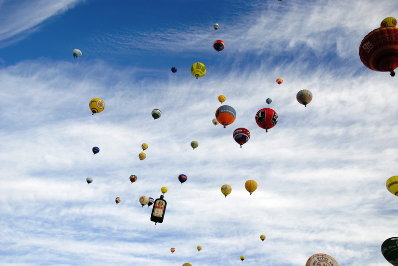 air sports, sky, air vehicle, day, balloon launch, burner, flight, warsteiner, balloon envelope, outdoors, mongol, colorful, adventure, ballooning festival