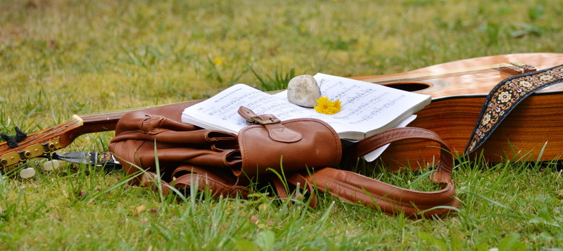 books, bag, 5K