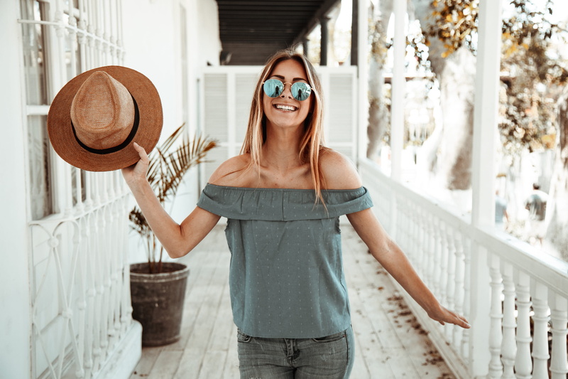hardwood, happiness, blouse, photography, front view, female, beautiful woman, apparel, holding, accessories, three quarter length, shoulder, 5K, human