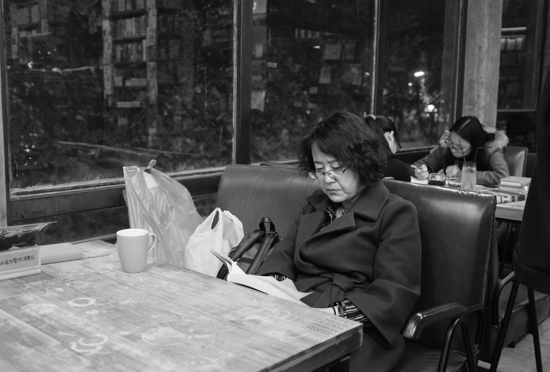 2K, china, business, restaurant, men, looking, communication, 1200bookshop, chair, seat, cafe, leisure activity, guangzhou shi, adult, table, portrait
