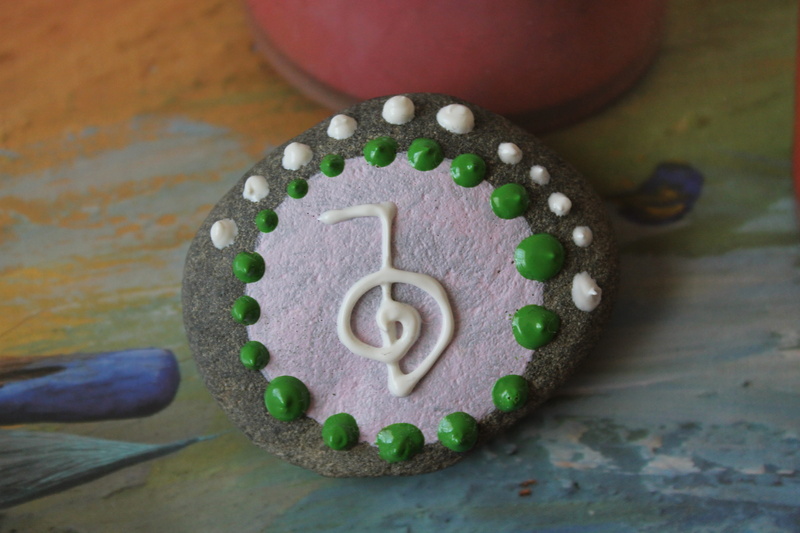 healing stone, baked, food, table, purple, cake, icing, indoors, stone, indulgence, reiki, food and drink, sweet, dessert, still life, temptation, 4K