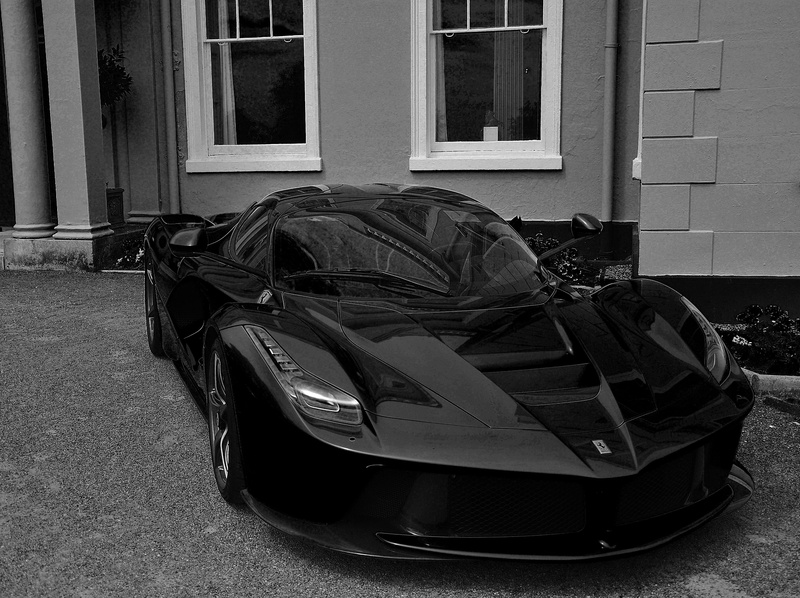 tire, car, architecture, black, Black And White, grayscale, city, window, luxury, laferrari, mode of transportation, day, building, no people, coupe, race