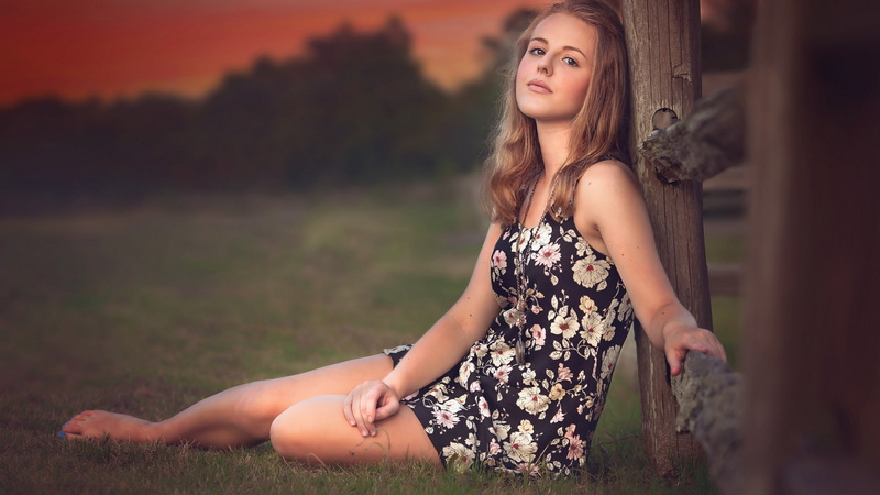 adult, casual clothing, hairstyle, long hair, contemplation, beauty, young women, young adult, hair, leisure activity, nature, outdoors, lifestyles, clothing