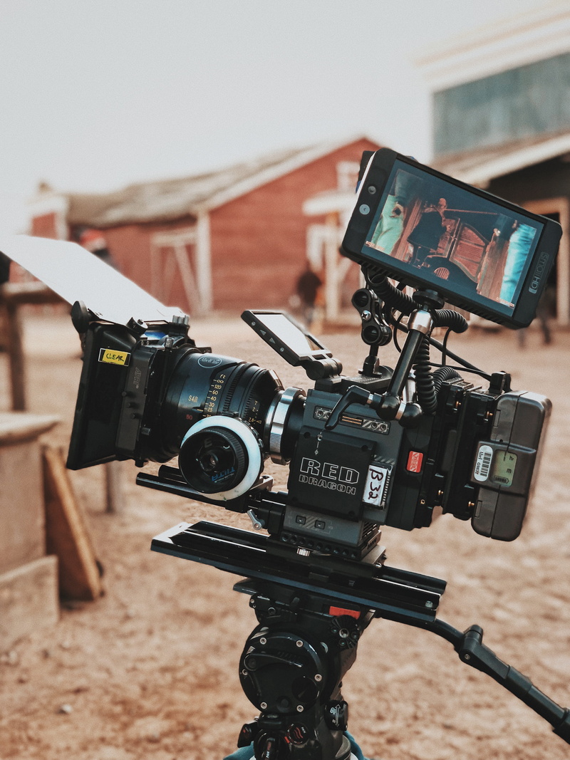 filming, television camera, no people, video, man made object, tripod, digital camera, photography themes, technology, camera - photographic equipment