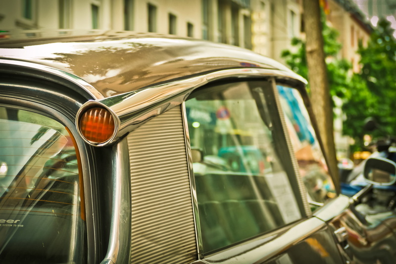 4K, chrome, daytime, rear view, silver colored, details, car body shape, oldtimer, france, public transportation, outdoors, hydro pneumatic, motor vehicle