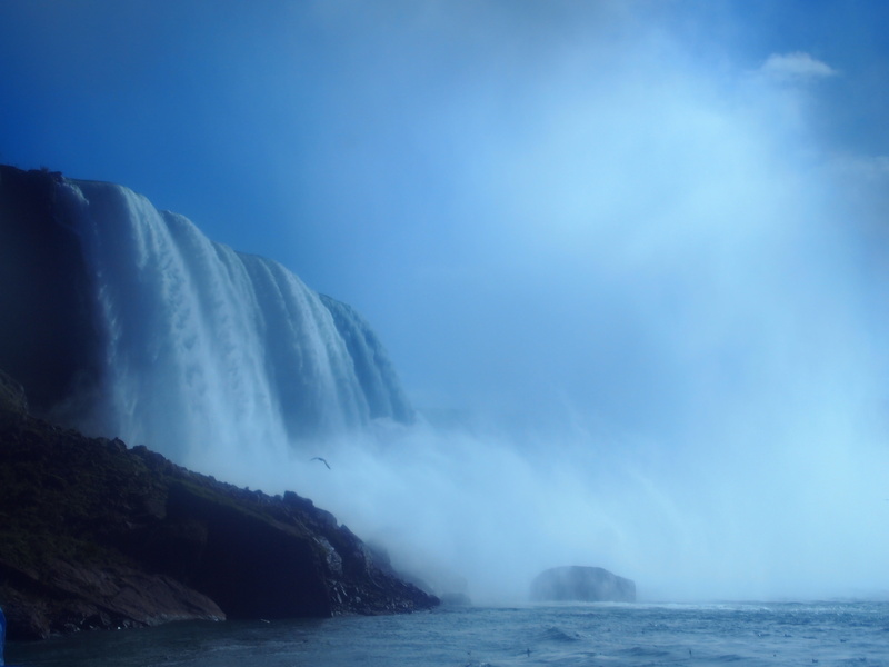falls, sea, scenic, waterfall, mist, 4K, tranquil scene, tranquility, day, flowing, power, sky, water, motion, power in nature, american, canada, idyllic