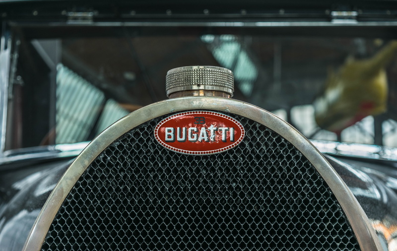 communication, vehicle interior, sign, car, text, classic, glass - material, motor vehicle, day, cooler, oldtimer, transportation, rarity, automotive, exhibition
