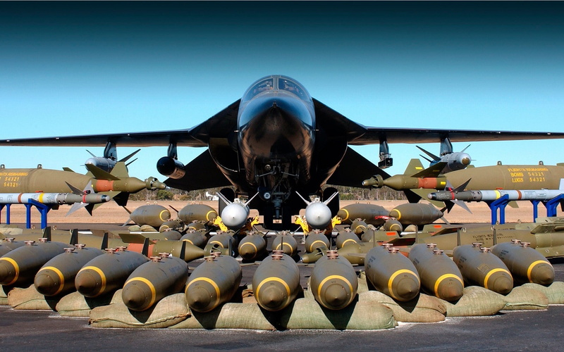 sky, 1080P, large group of objects, aircraft, jet, war, conflict, military, air vehicle, fighter, architecture, in a row, vehicle, army, fighting, sunlight