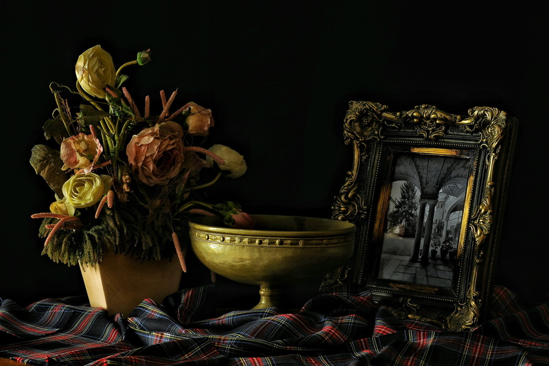 the framework, place of worship, Flowers, decors, still life, plant, black, flowering plant, art and craft, religion, Vase, black background, three, belief