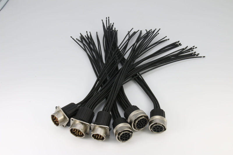indoors, new energy vehicles, growth, large group of objects, black color, harness, white background, choice, connector, plant, metal, cut out, 5K, high voltage connector