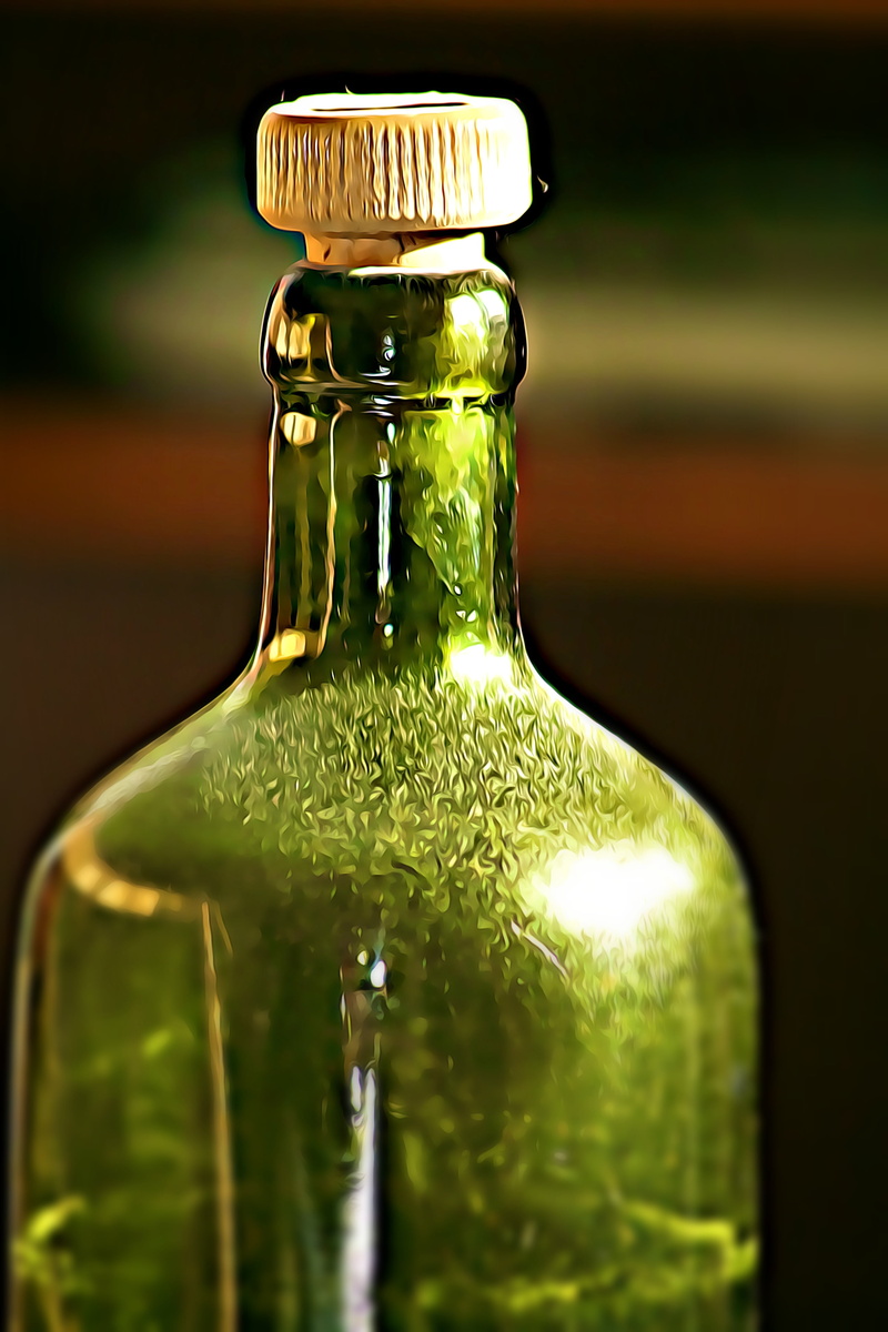 food and drink, selective focus, refreshment, 4K, green, single object, bottle, retro, freshness, transparent, cork - stopper, graphics, plugin, indoors