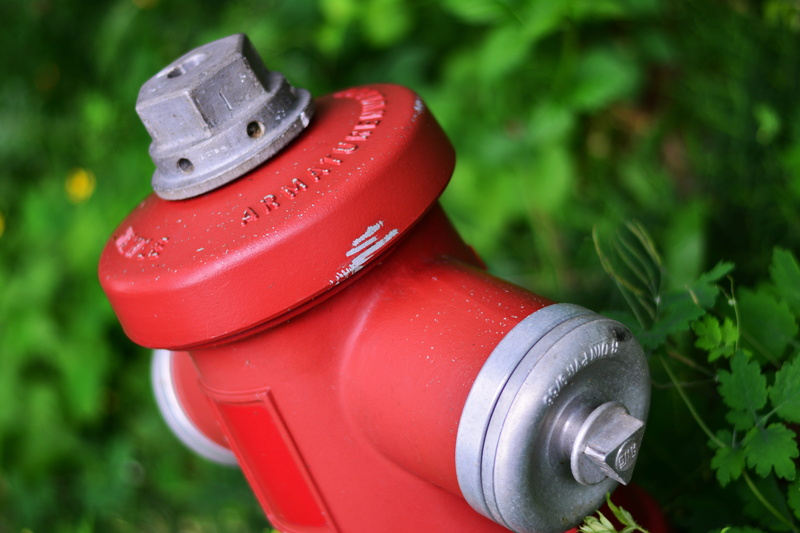 focus on foreground, 5K, fire delete, gardening equipment, industry, water, nature, accidents and disasters, connection, water tap, Water Hydrant, security